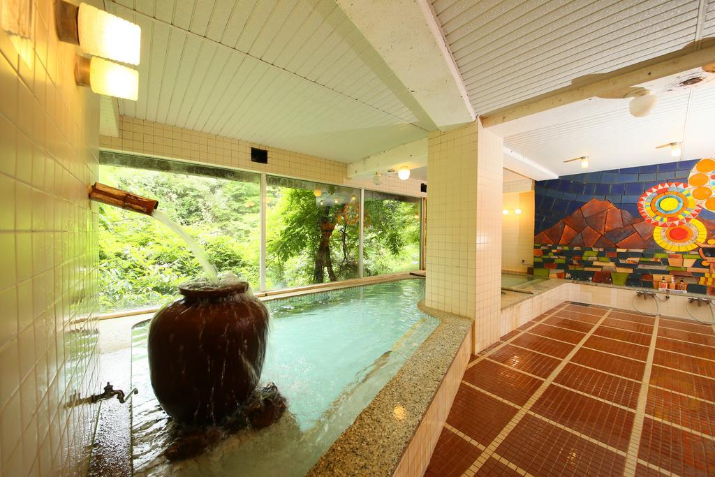 Hotel Miyama Chichibu Bagian luar foto
